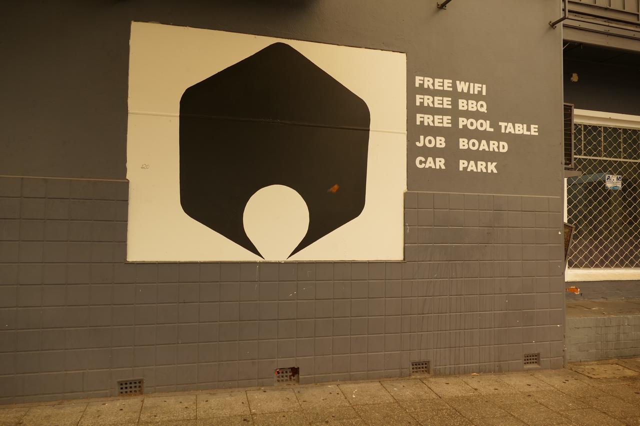 The Hive Hostel - Traveler Friendly, Passport Only — Photos 1